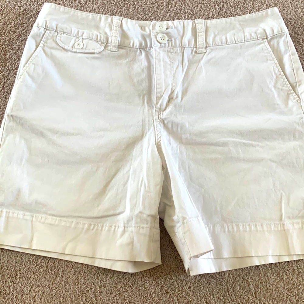 St. John’s Bay white shorts size 14